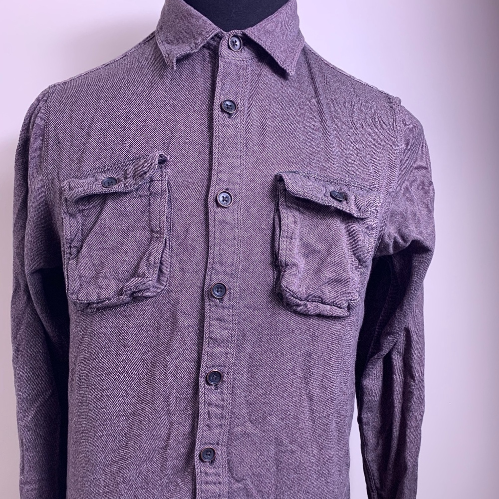 GUESS MEN'S COTTON LONG SLEEVE CASUAL SHIRT SIZE M